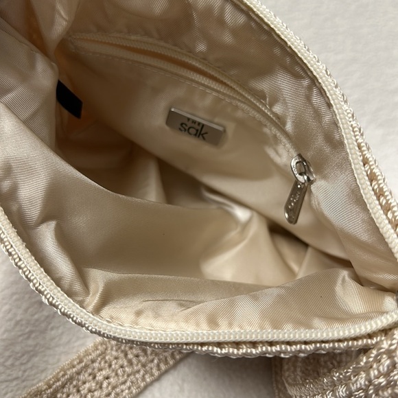 NWOT The Sak Hand Crocheted Cross body CREAM Bag - Picture 6 of 7